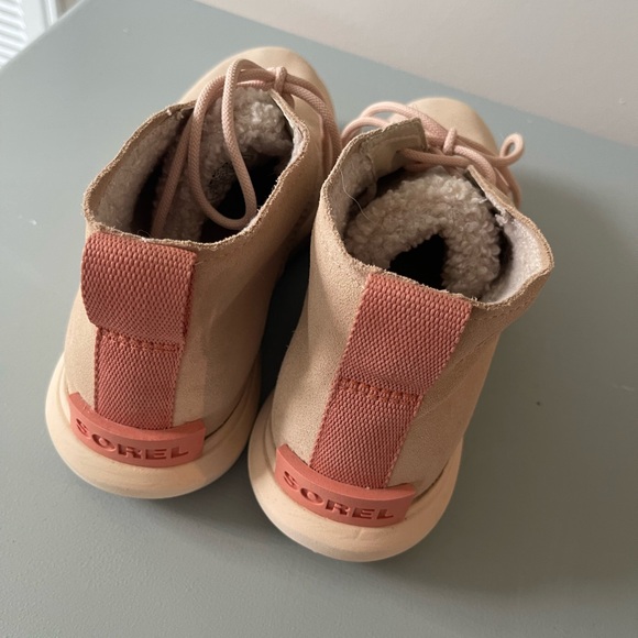 Sorel Explorer II Drift Waterproof Suede Ankle Boots, light beige 8.5M women’s - Picture 3 of 7